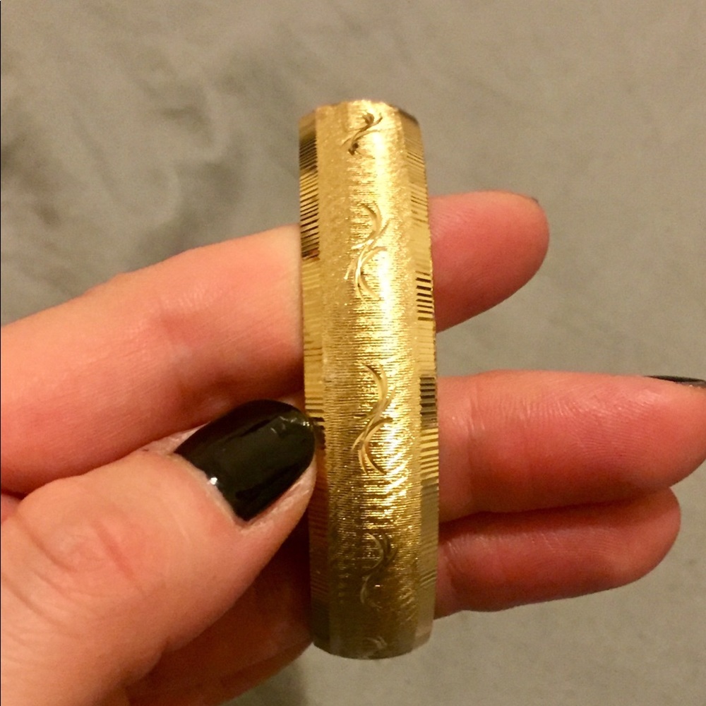 Monet Vintage Bangle - Gold - Size Small